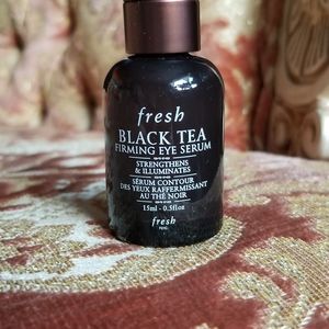 Fresh black tea firming eye serum